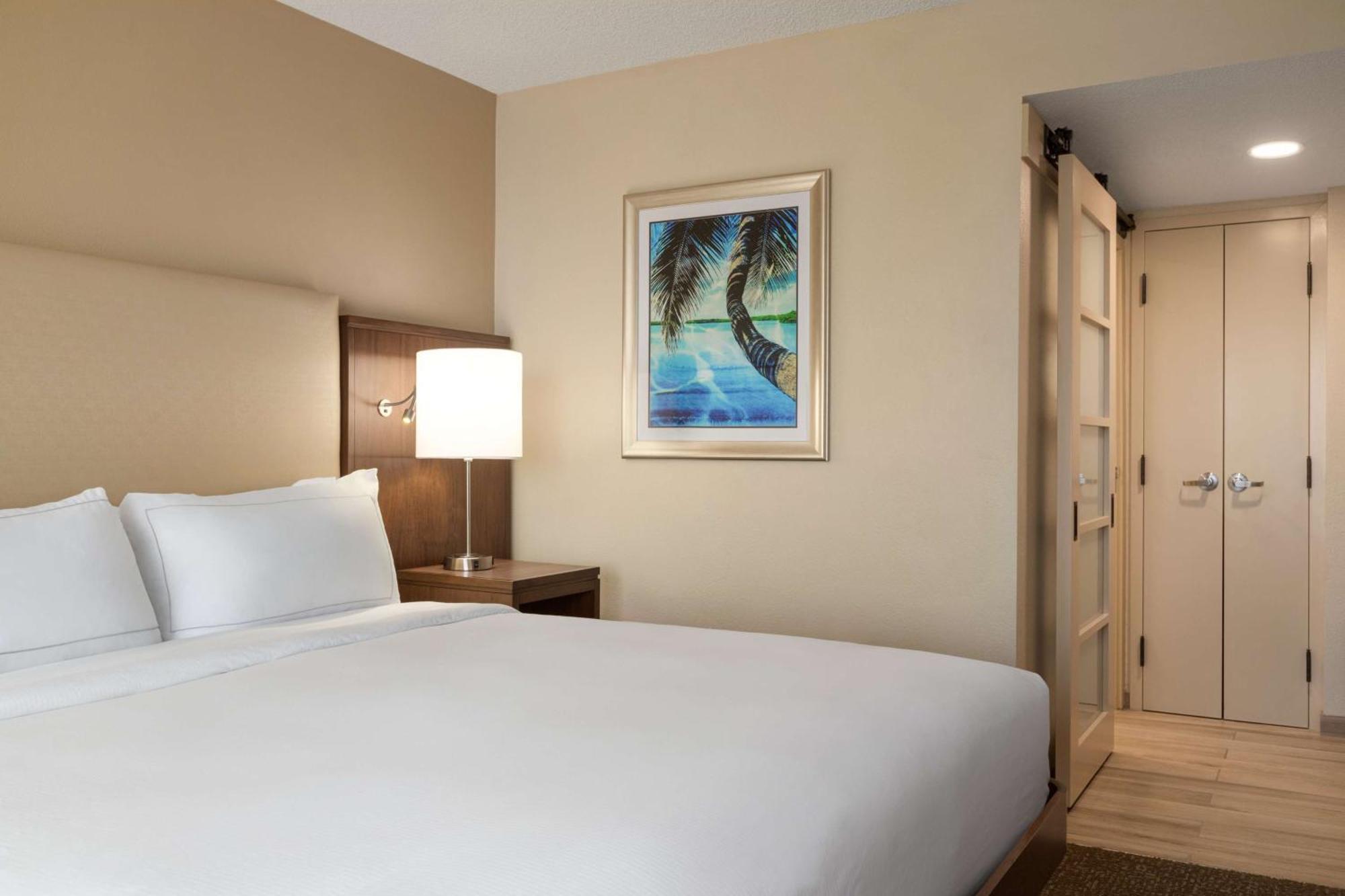 Doubletree By Hilton Fort Myers At Bell Tower Shops Zewnętrze zdjęcie