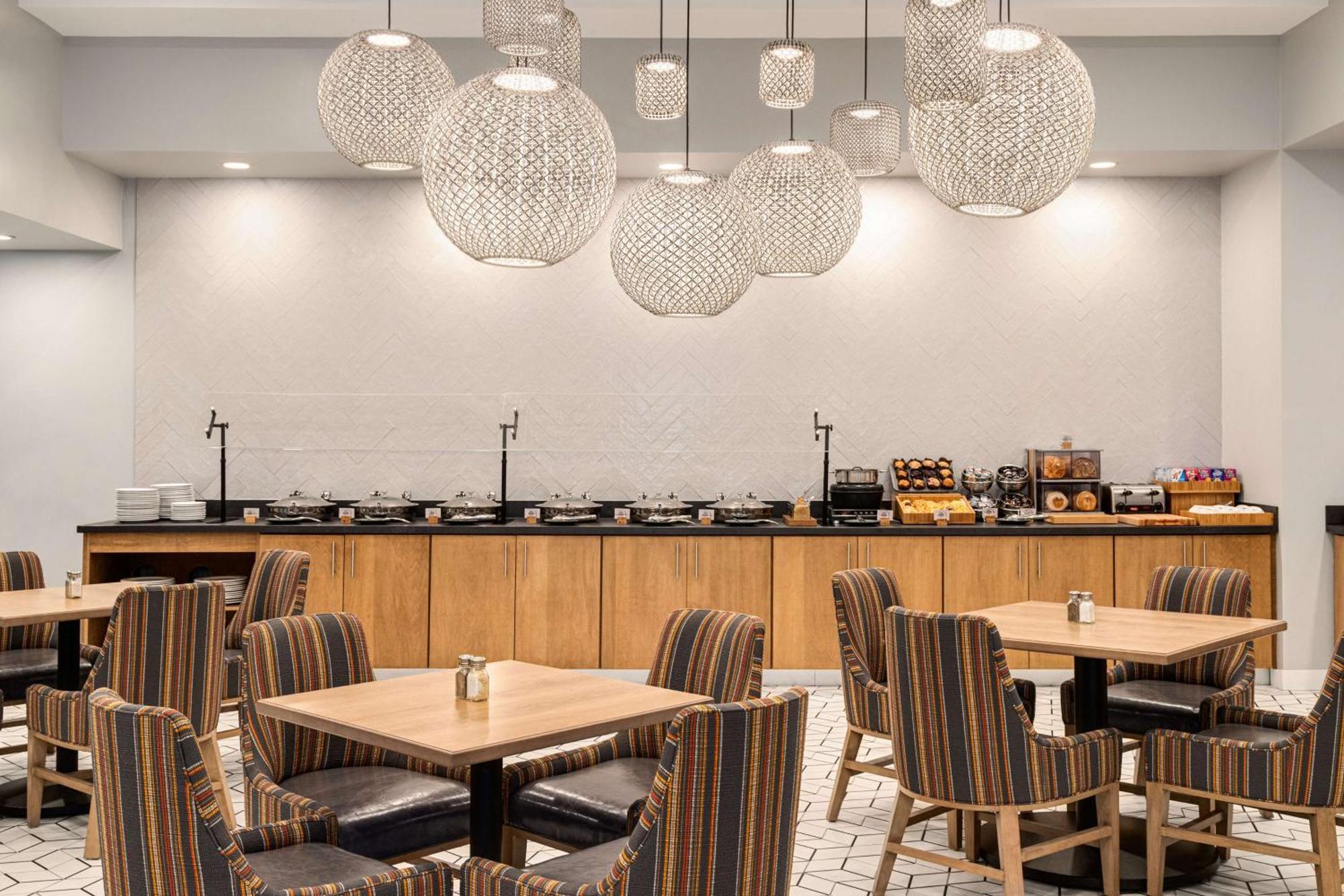 Doubletree By Hilton Fort Myers At Bell Tower Shops Zewnętrze zdjęcie