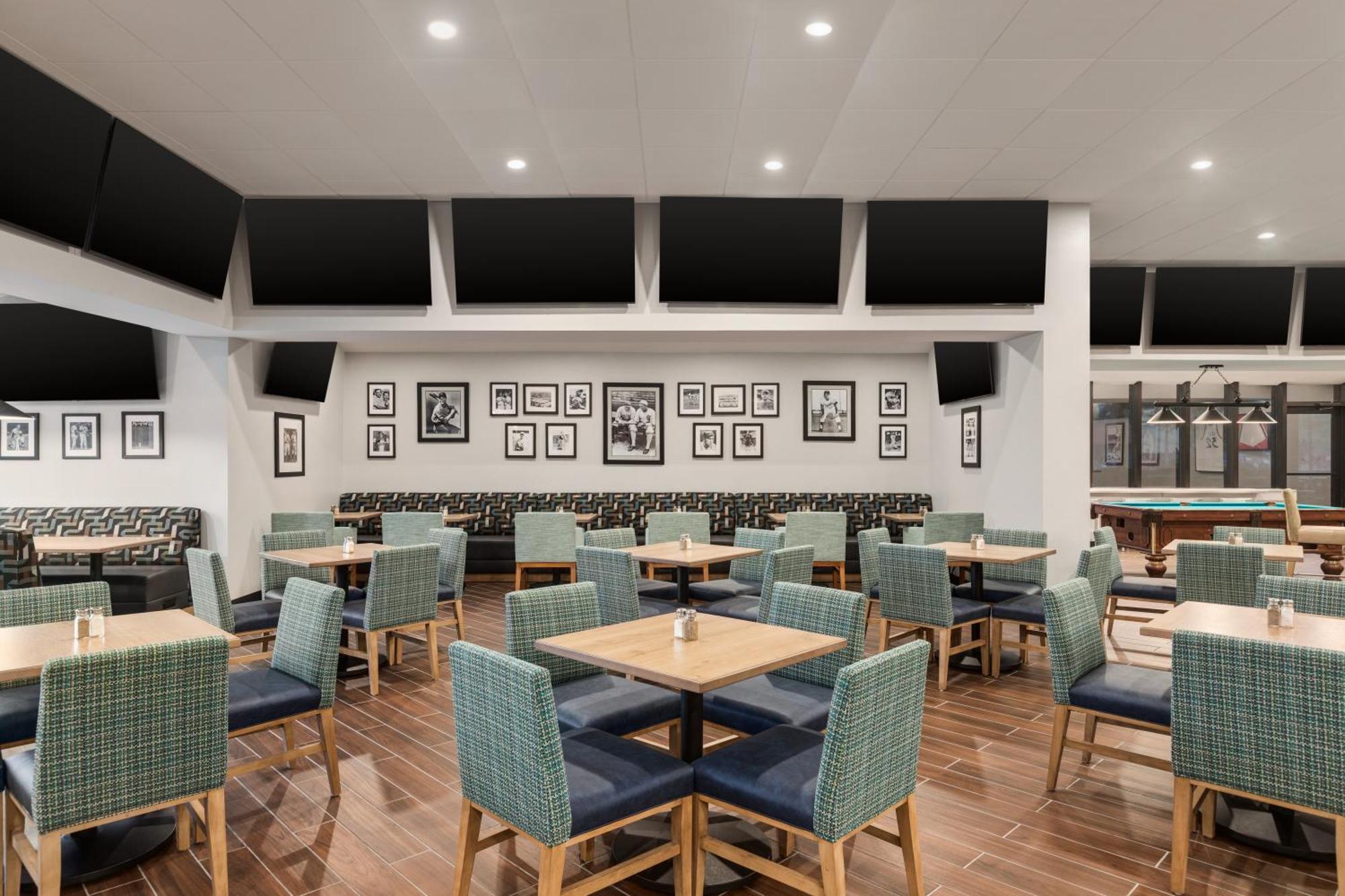 Doubletree By Hilton Fort Myers At Bell Tower Shops Zewnętrze zdjęcie